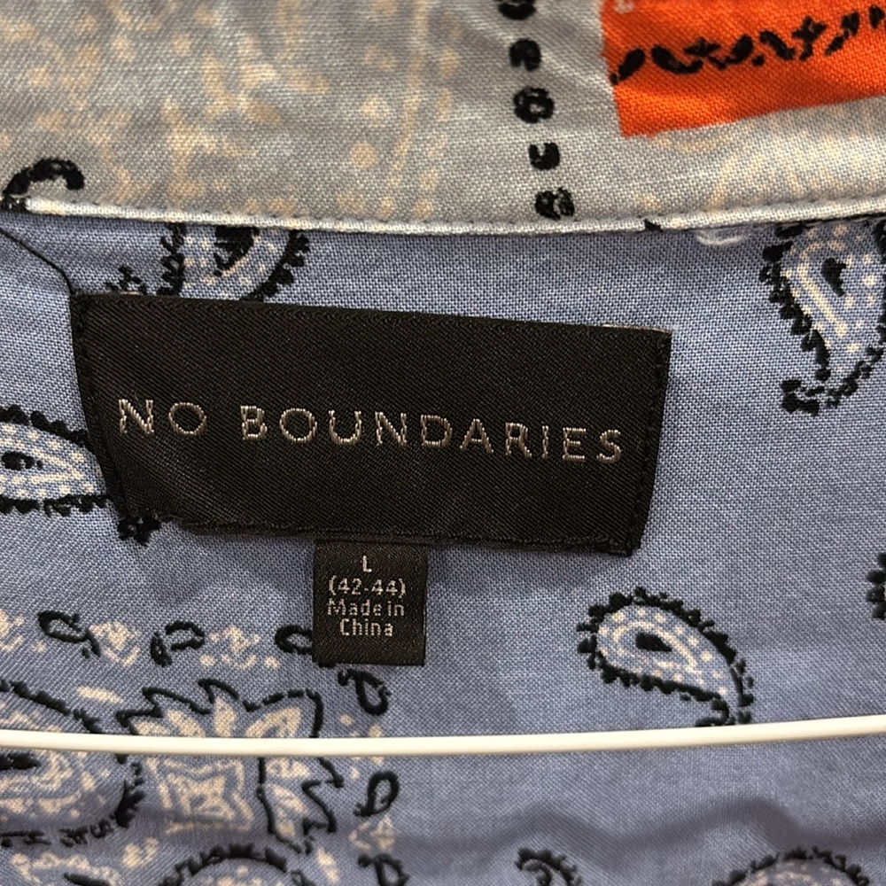 Patchwork Bandana Print Shirt - Picture 2 of 3